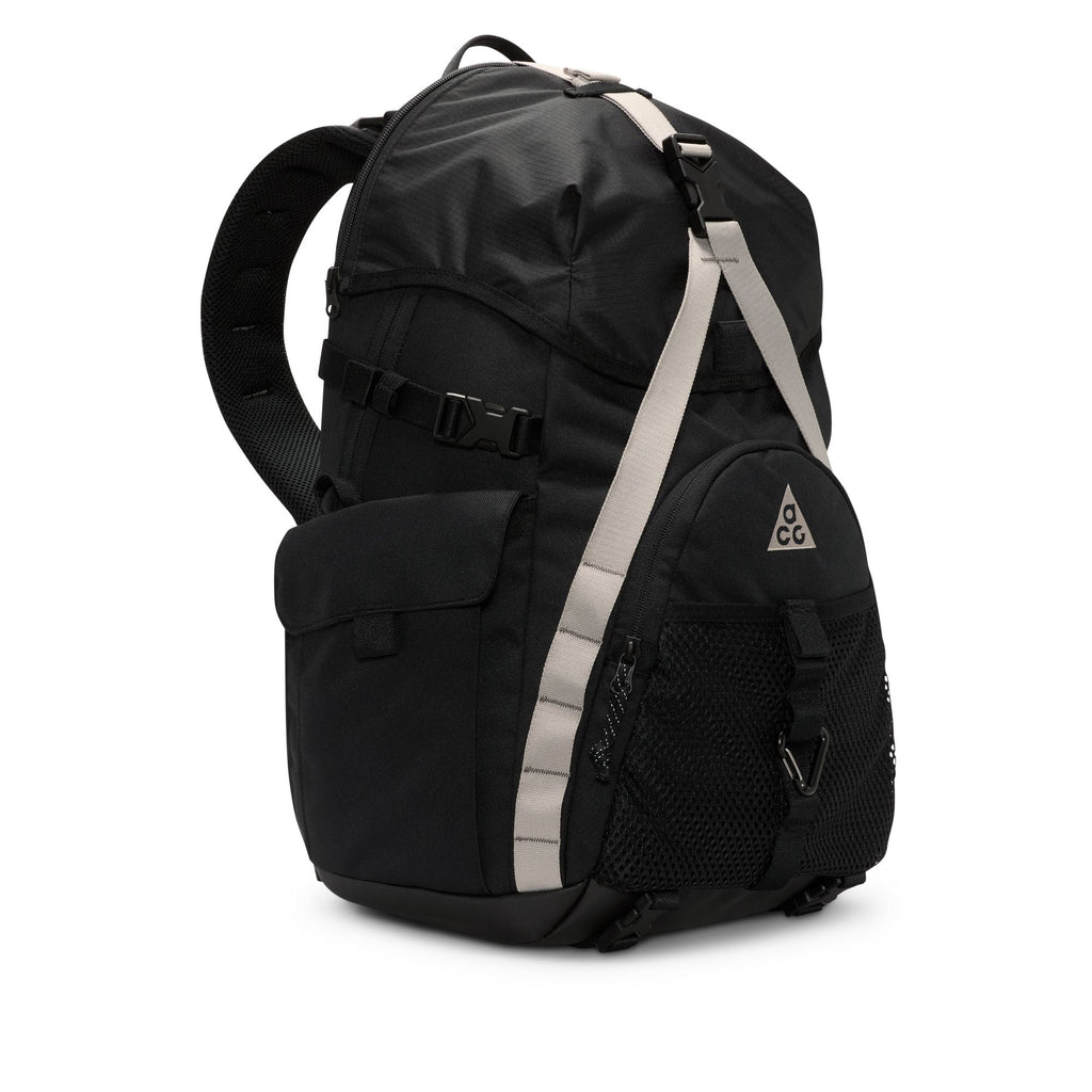 Nike ACG "Daymax" Backpack - HJ8178-010