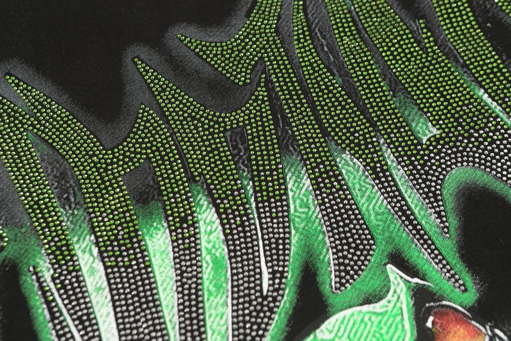 MIXED EMOTION Green Graphic Rhinestone T-Shirt