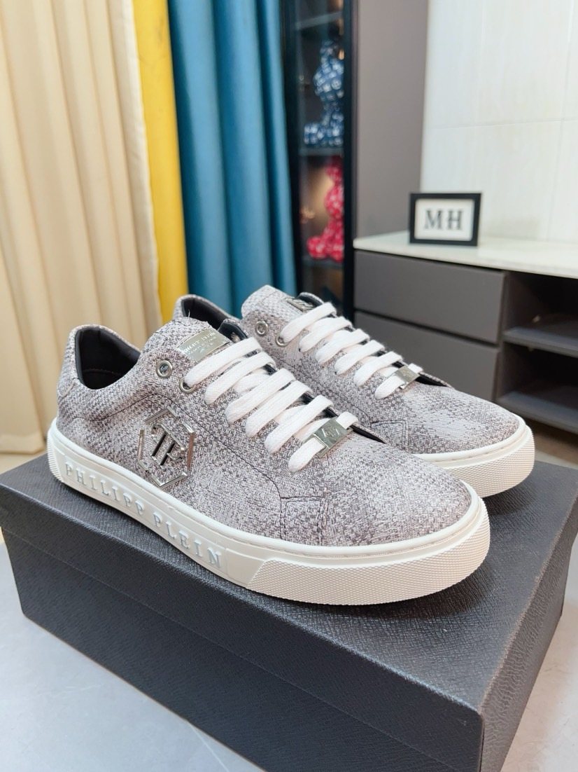 Philipp Plein Textured Low-Top Sneakers