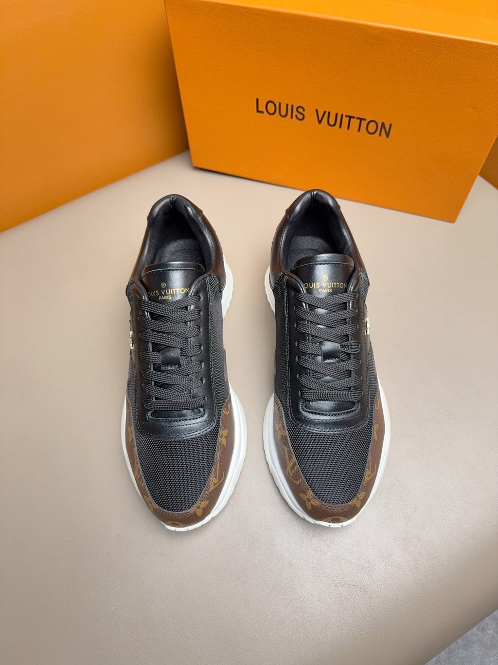 Louis Vuitton Patterned Low-Top Sneakers