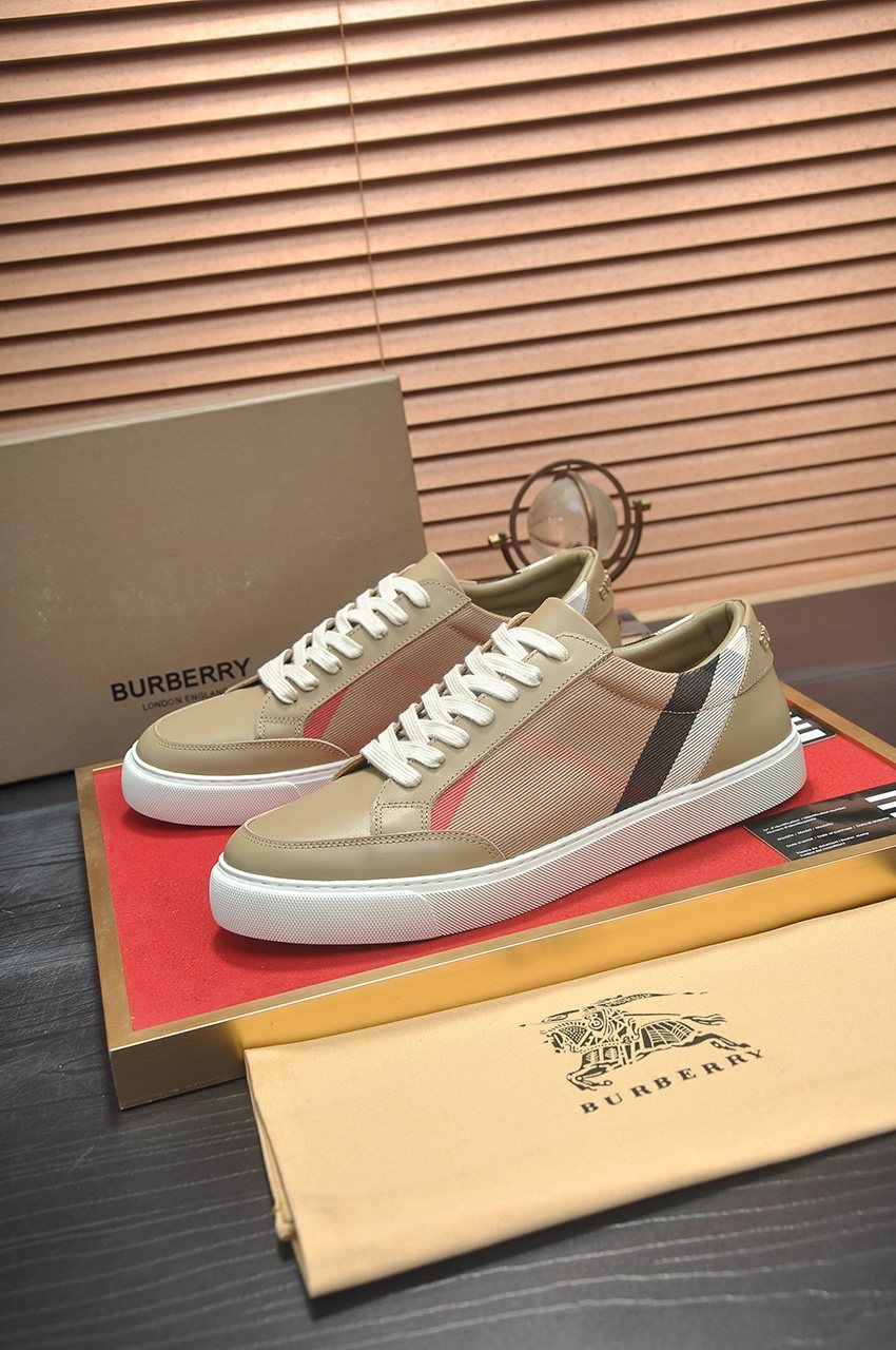 Burberry Plaid Panel Low-Top Sneakers
