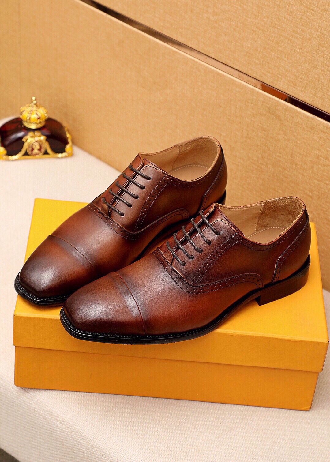 Louis Vuitton Cap-Toe Lace-Up Dress Shoes