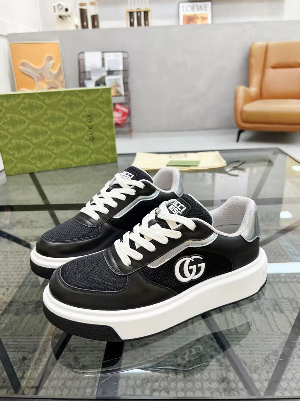 Gucci Low-Top Sneakers