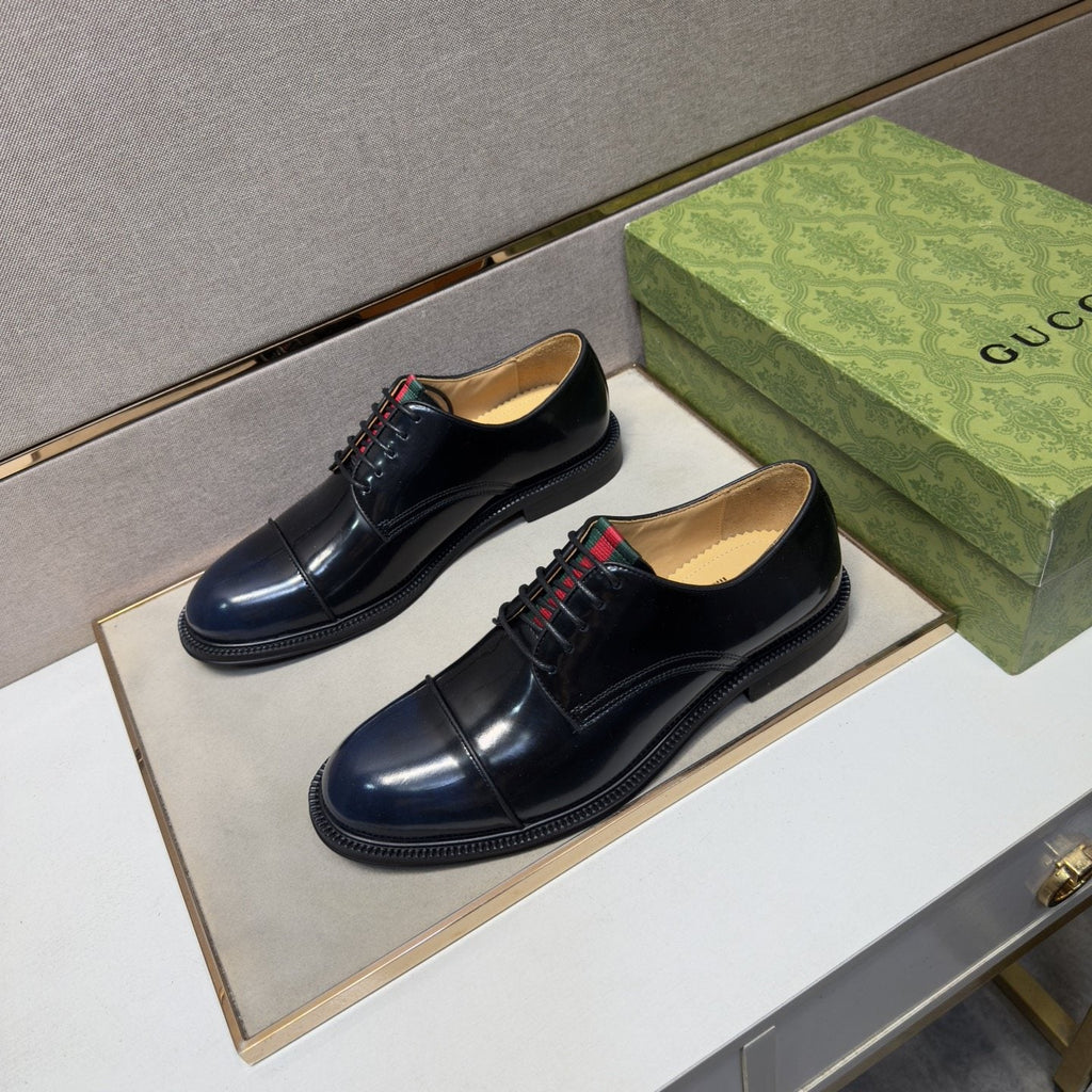Gucci Men's Stripe-Accent Lace-Up Dress Shoes